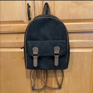 Crossbody/Backpack